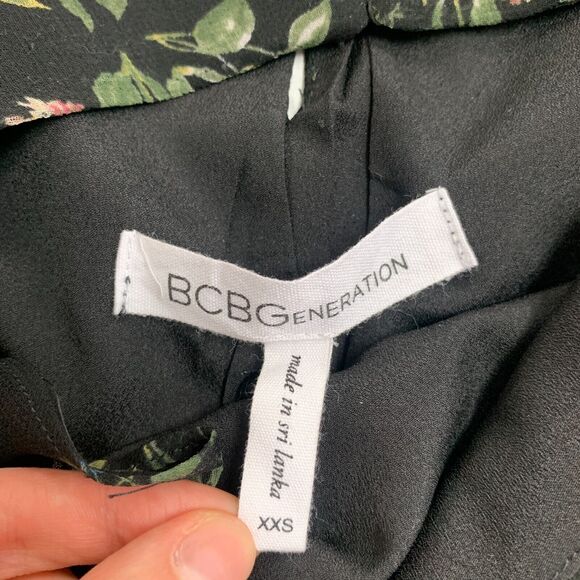 BCBGeneration Cold Shoulder Dress Womens XXS 2XS Floral Ruffle Lined Keyhole - Picture 10 of 15